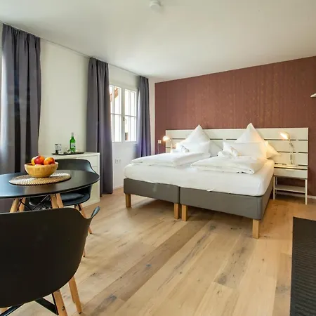 ゲストハウス Gaestehaus Am Schlossplatz, Z. 1