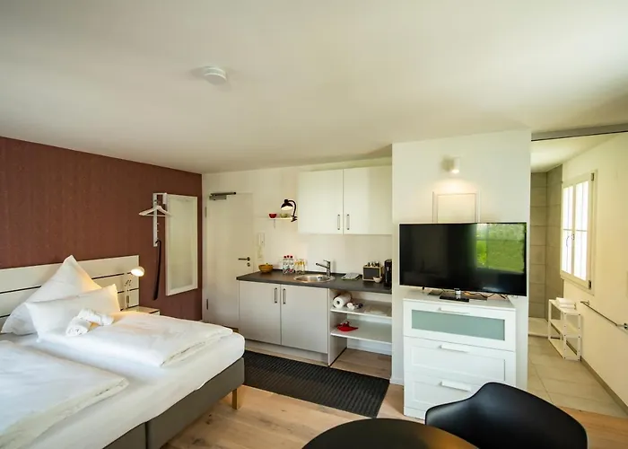 Gaestehaus Am Schlossplatz, Z. 1 3*