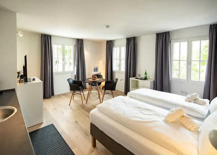 Gaestehaus Am Schlossplatz, Z. 1 Меерсбург